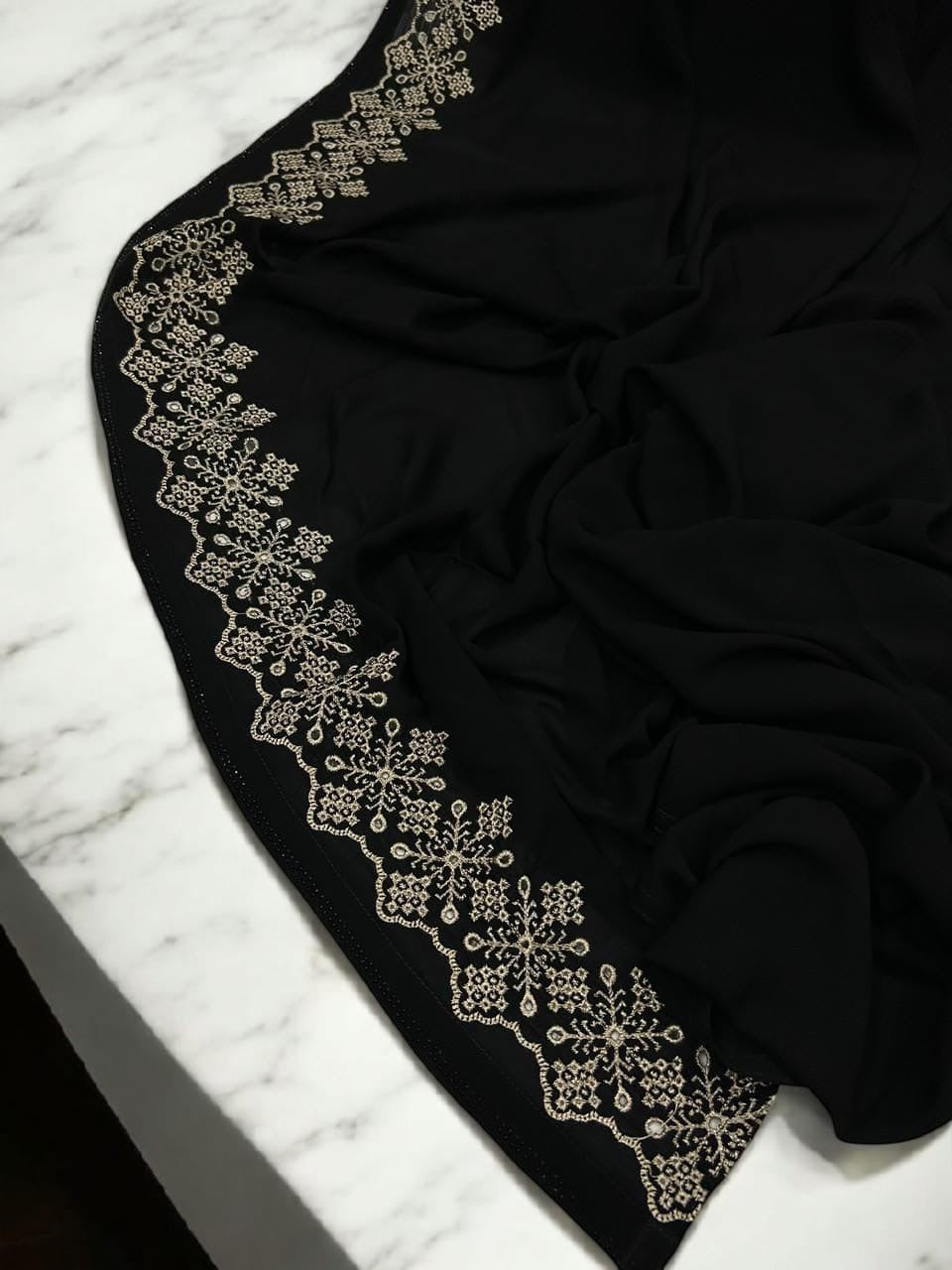 Luxury Black Cream Cutwork Border Korean Shaal