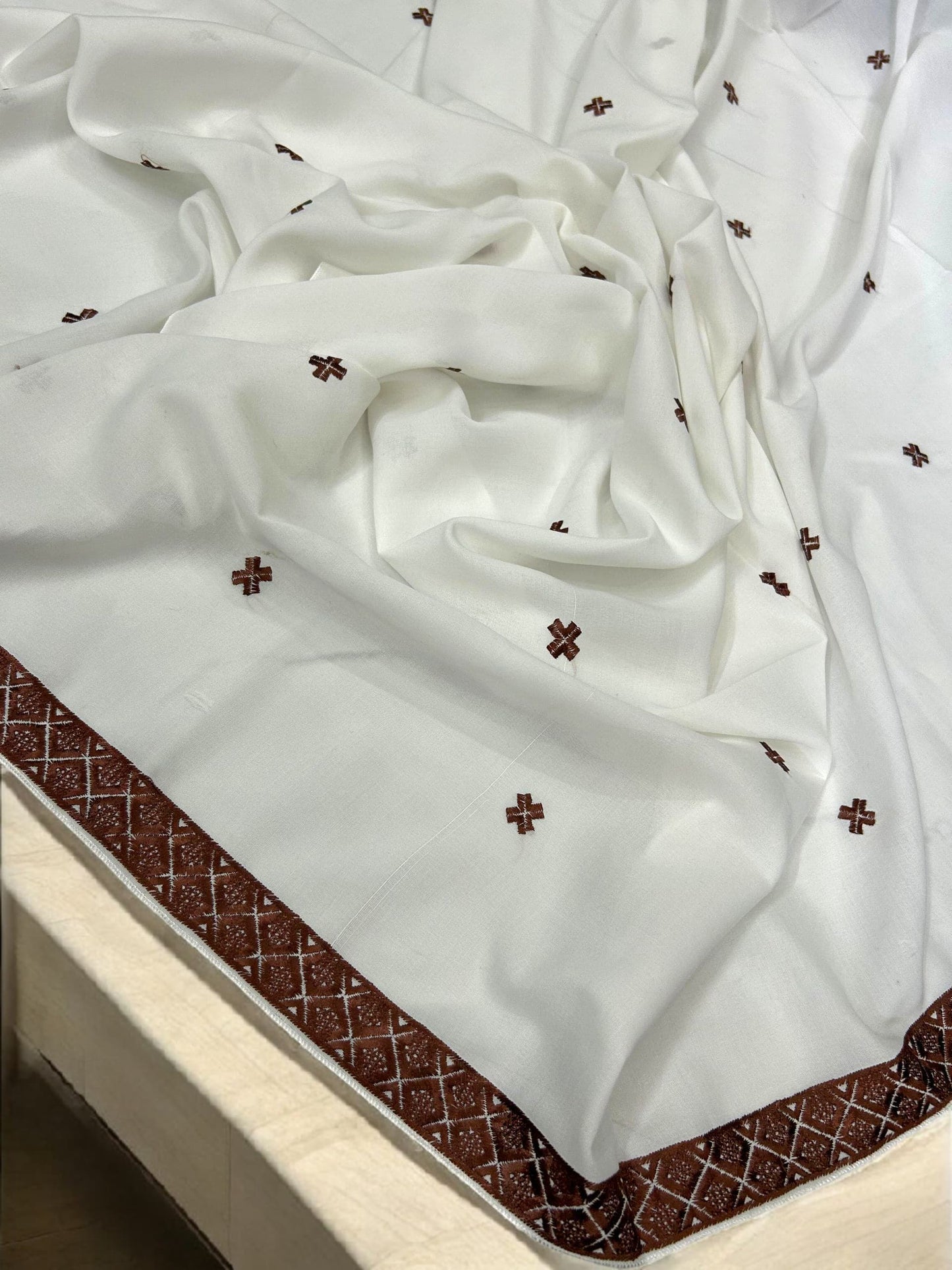 White Maroon Double Curved Border Embroidered Shaal