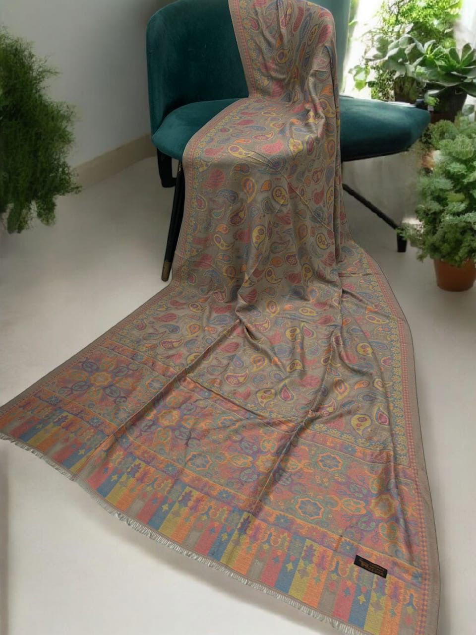 Pashmina Paisley Shawl - Beige Coral