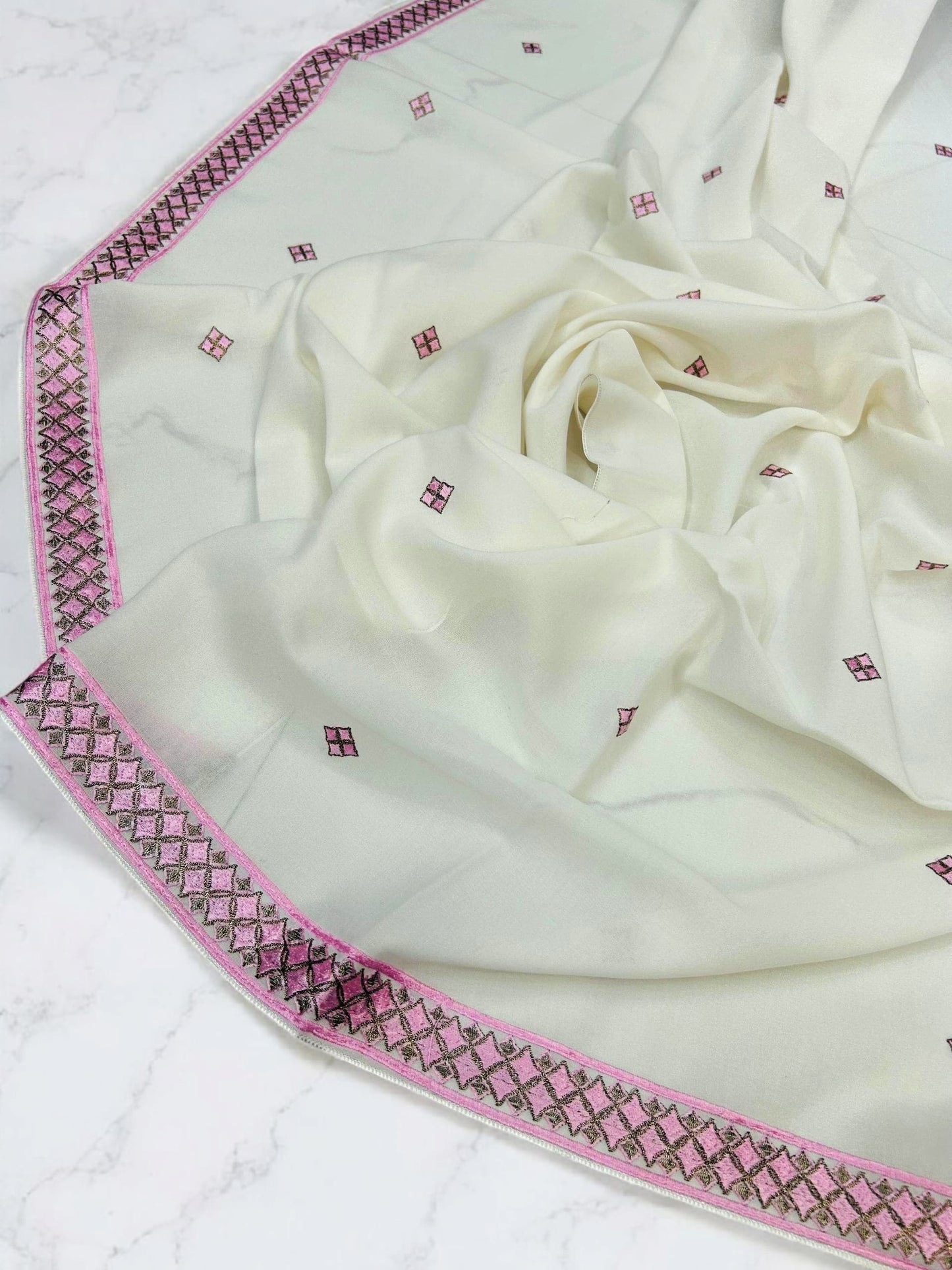 White Kashmiri Pink Diamond Threadwork Embroidered Shaal