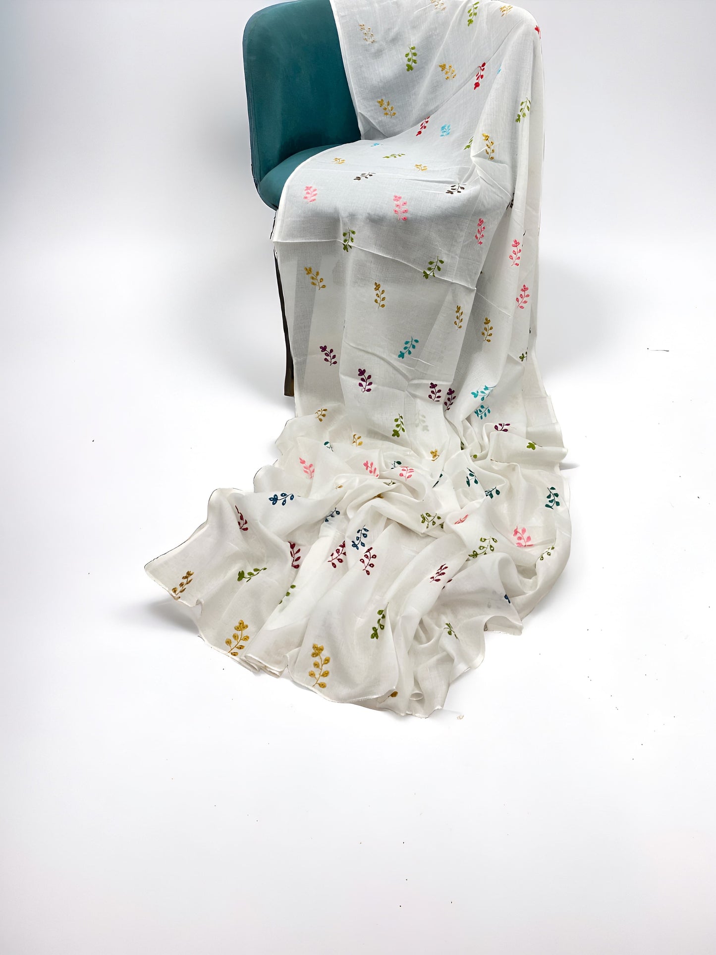 Daffodils Handembroidered Lawn Dupatta