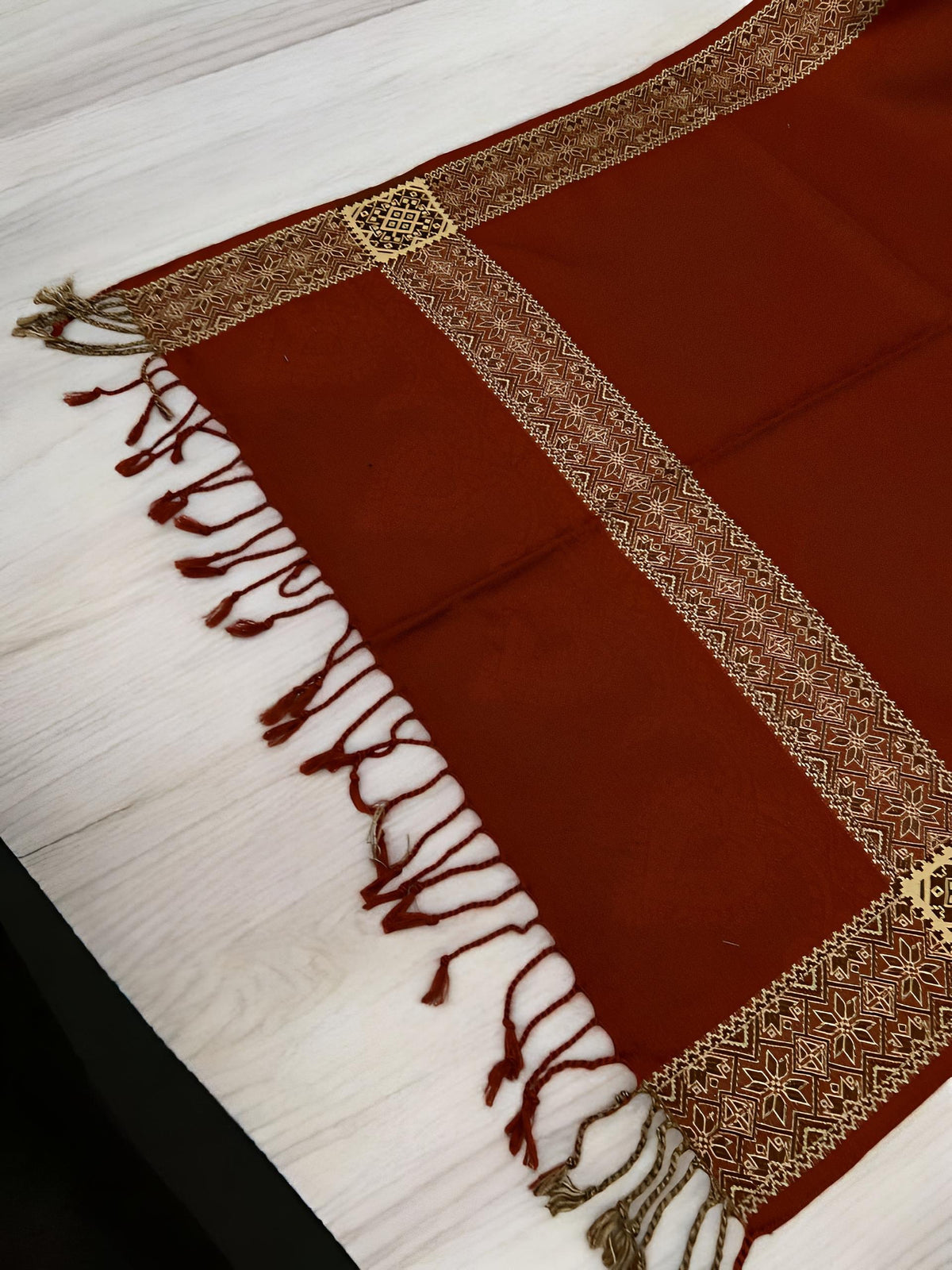 Rust Plain Paisleys Border Pashmina Hijab