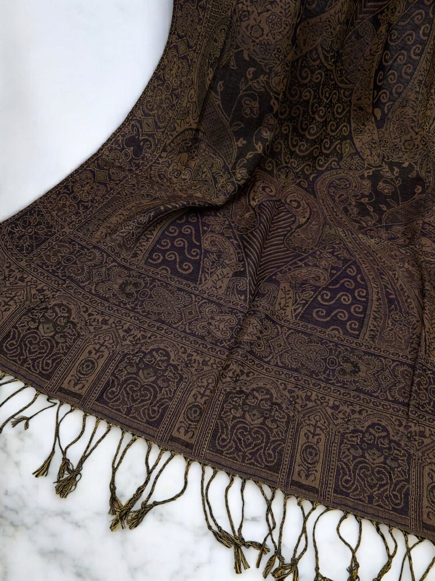 Black Fawn Paisley Two-Tone Pashmina Hijab