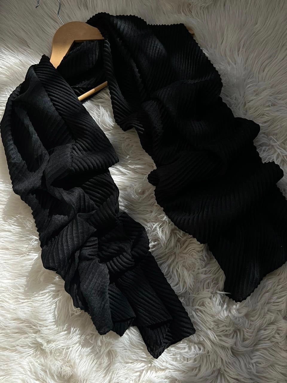 Black - Crumpled Hijabs
