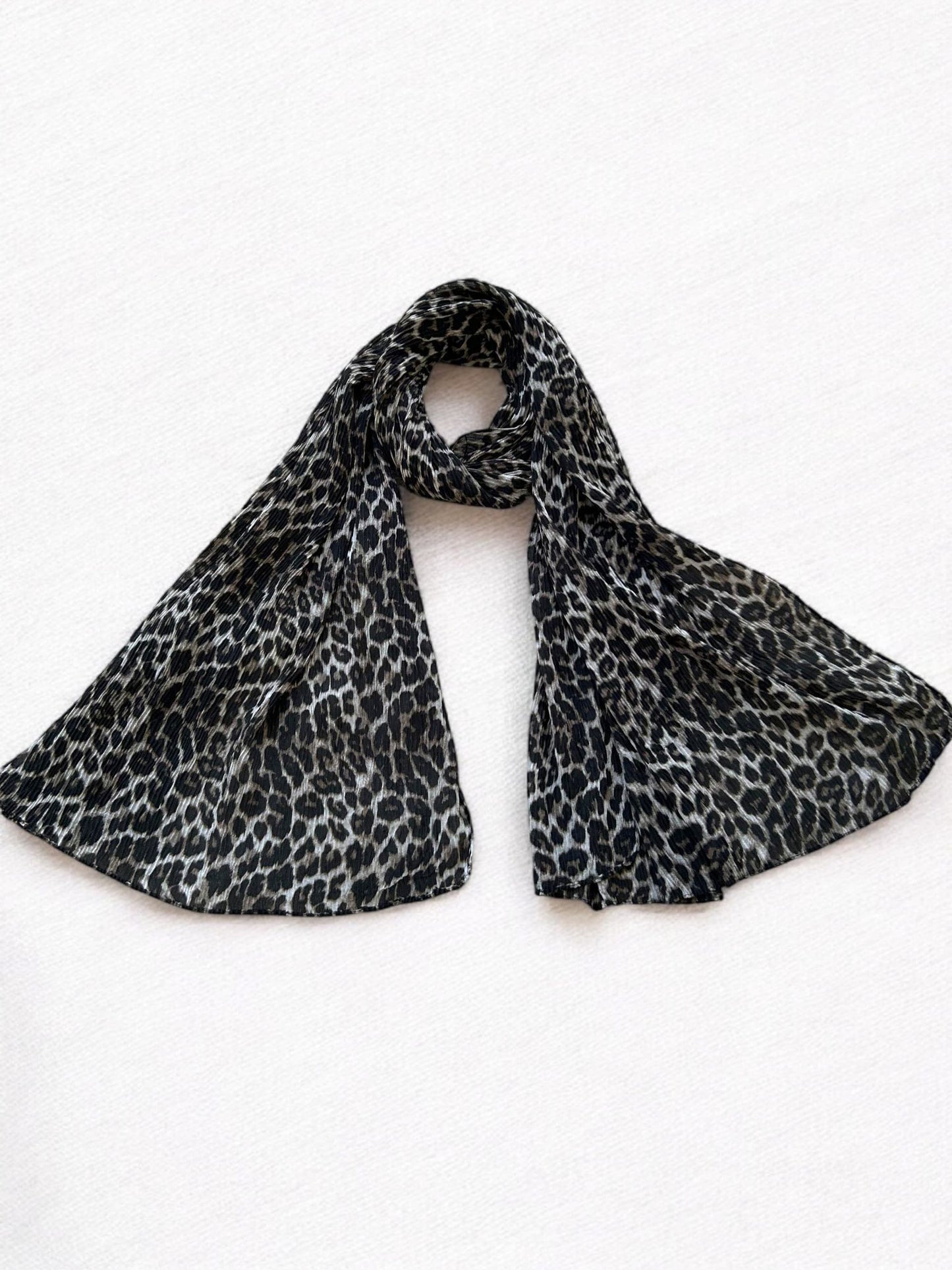 Black Grey Cheetah Printed Pleated Modal Hijab