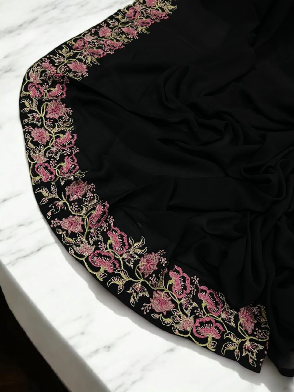 Luxury Black Pink Sweet Pea Floral Border Korean Shaal