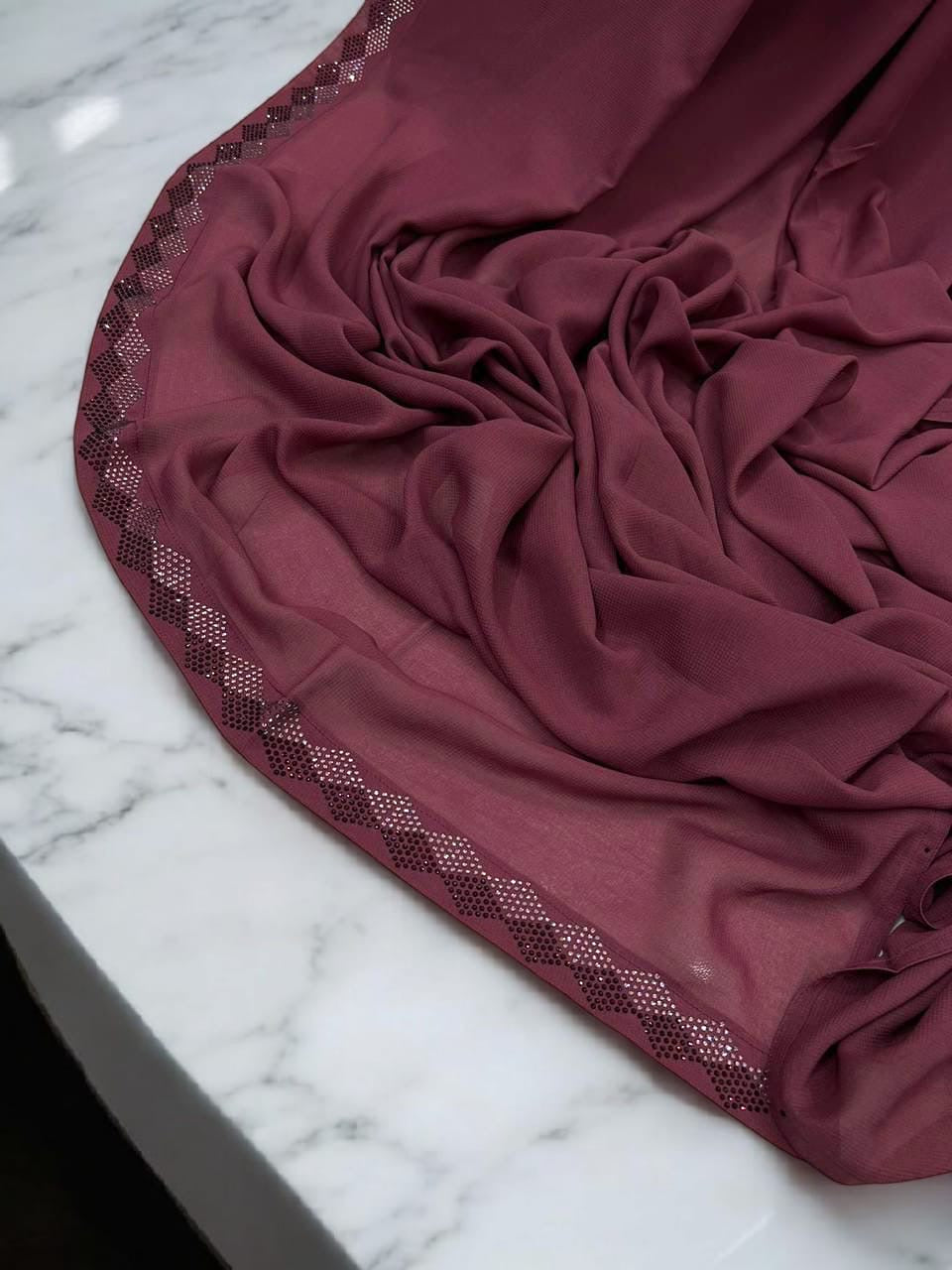 Rosewood Double Triangular Border Korean Shaal