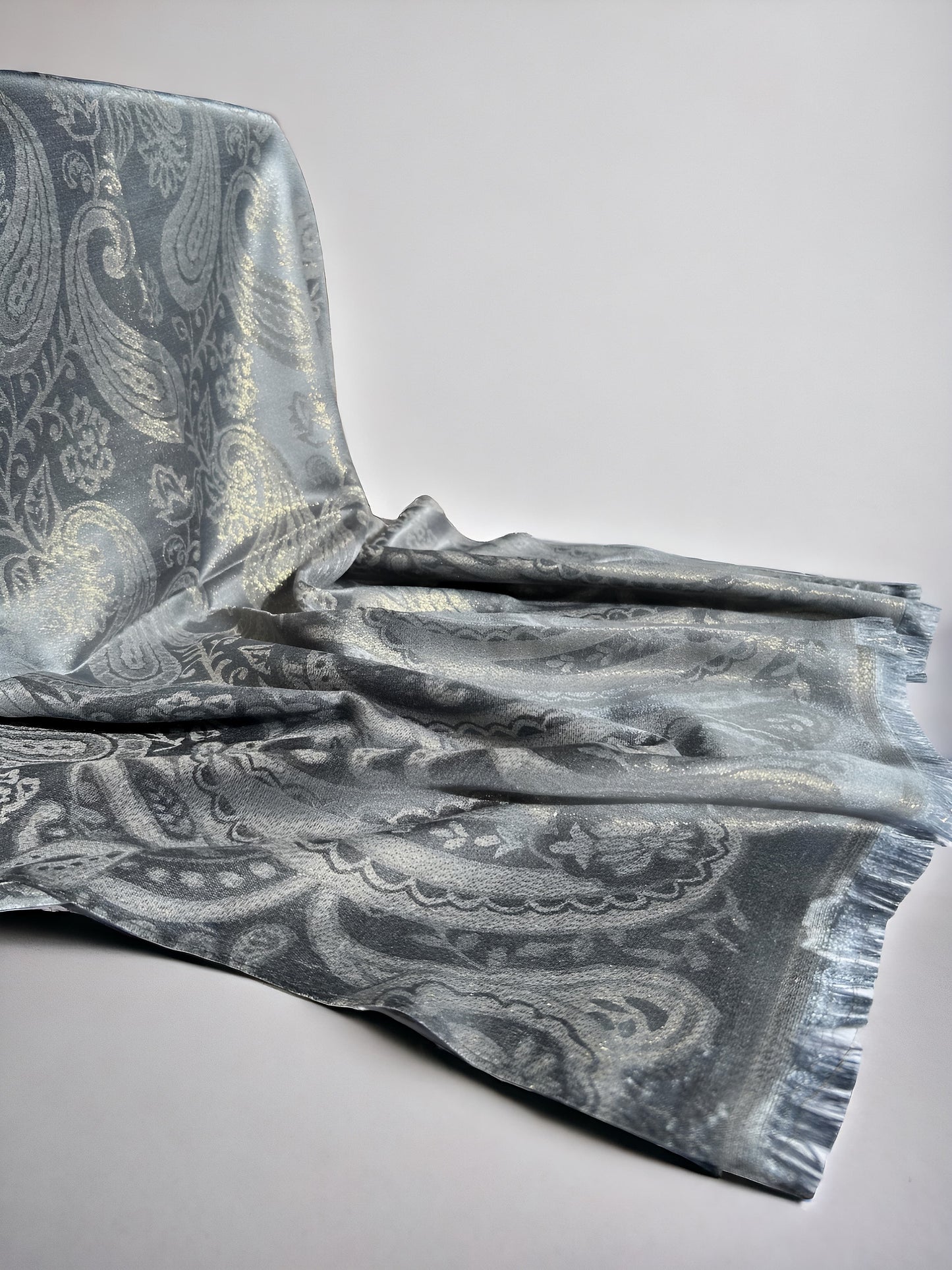 Shimmer silk hijab - Glacier gray