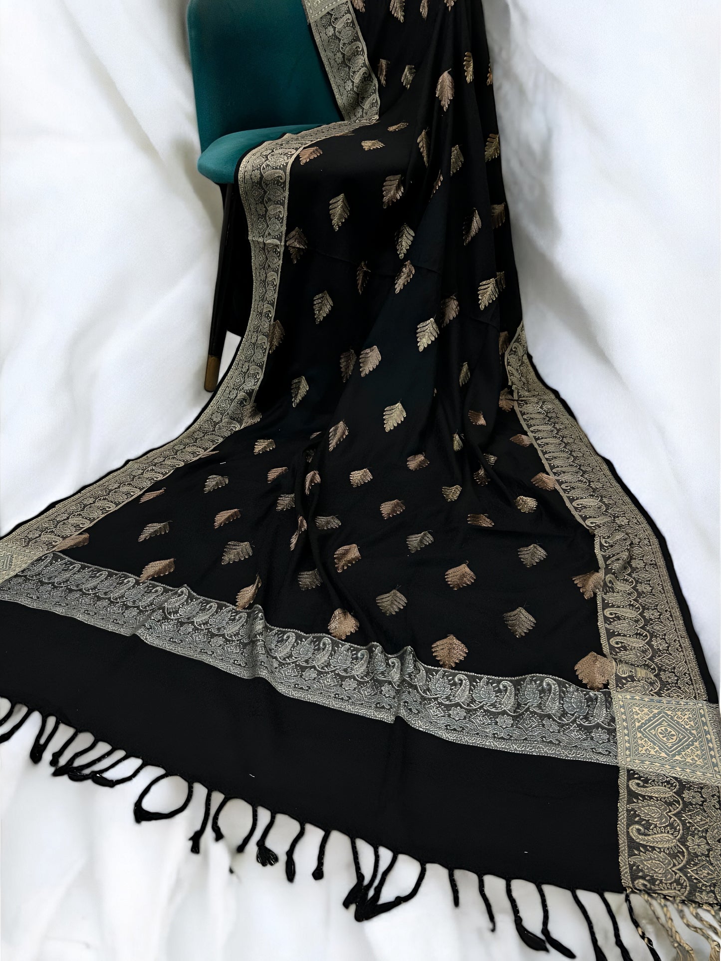 Black - Leaflet Kashmiri Border Shawl