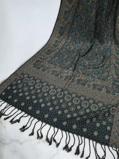 Dark Green Beige Dotted Dual Tone Pashmina Hijab