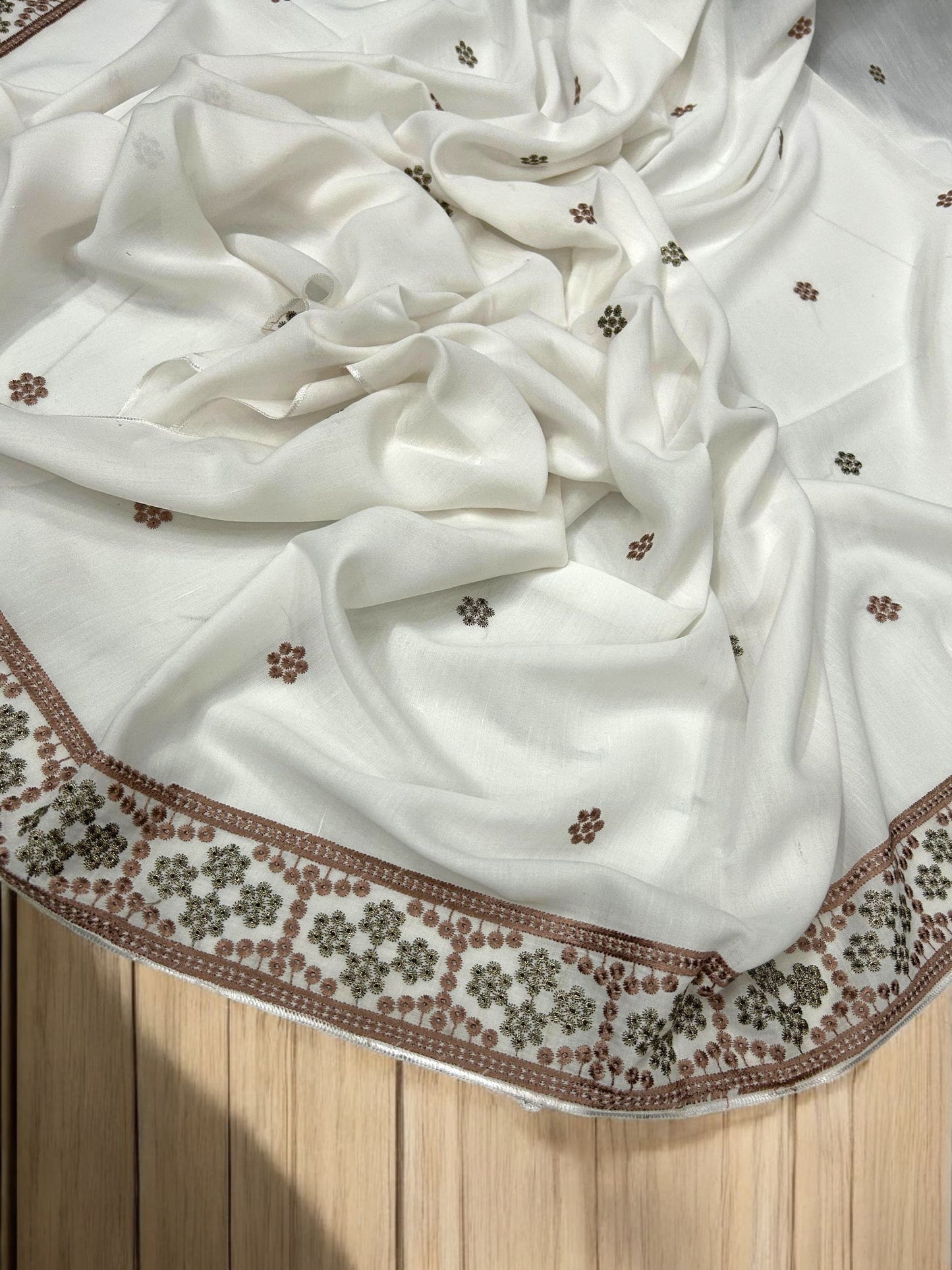 White Beige Honeycomb Fancy Embroidered Shaal