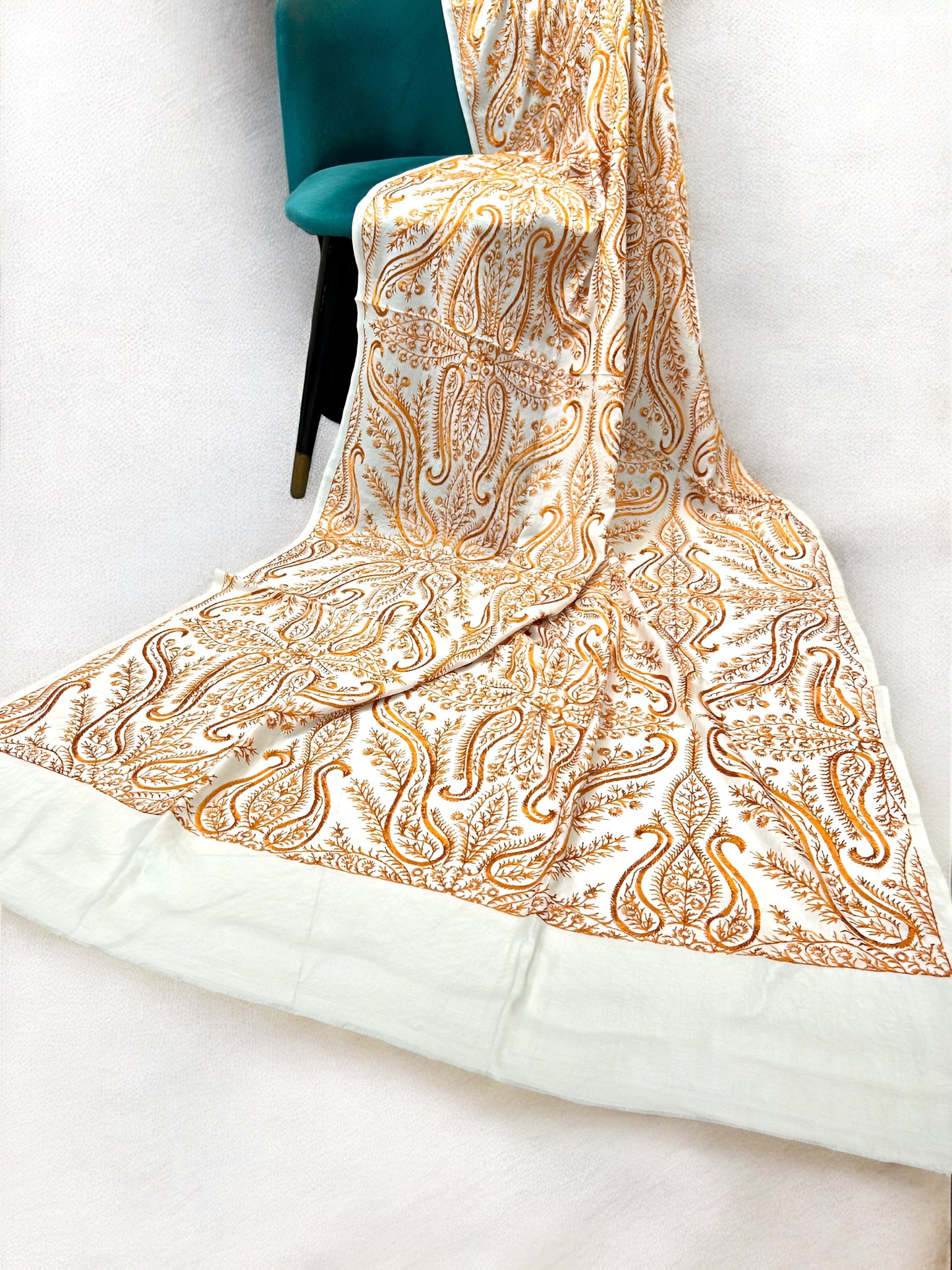 White Rust - Embroidered Paisley Kashmiri Shawl