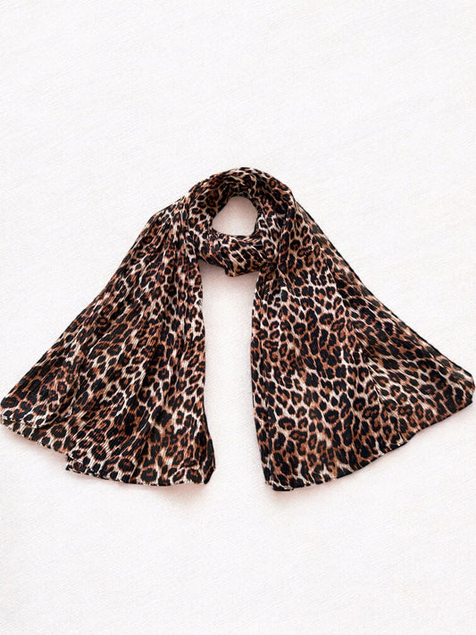 Brownie White Cheetah Printed Pleated Modal Hijab
