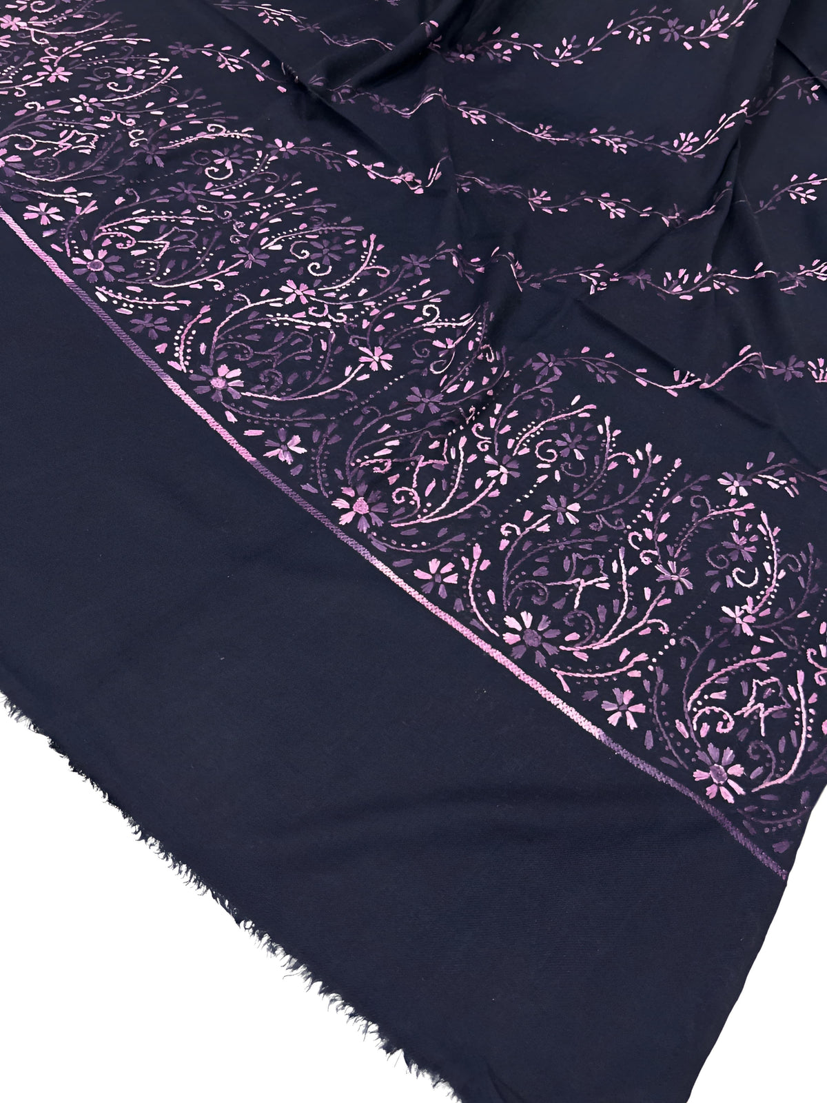 Lavender Twilight – Hand Embroidered Kashmiri Shawl