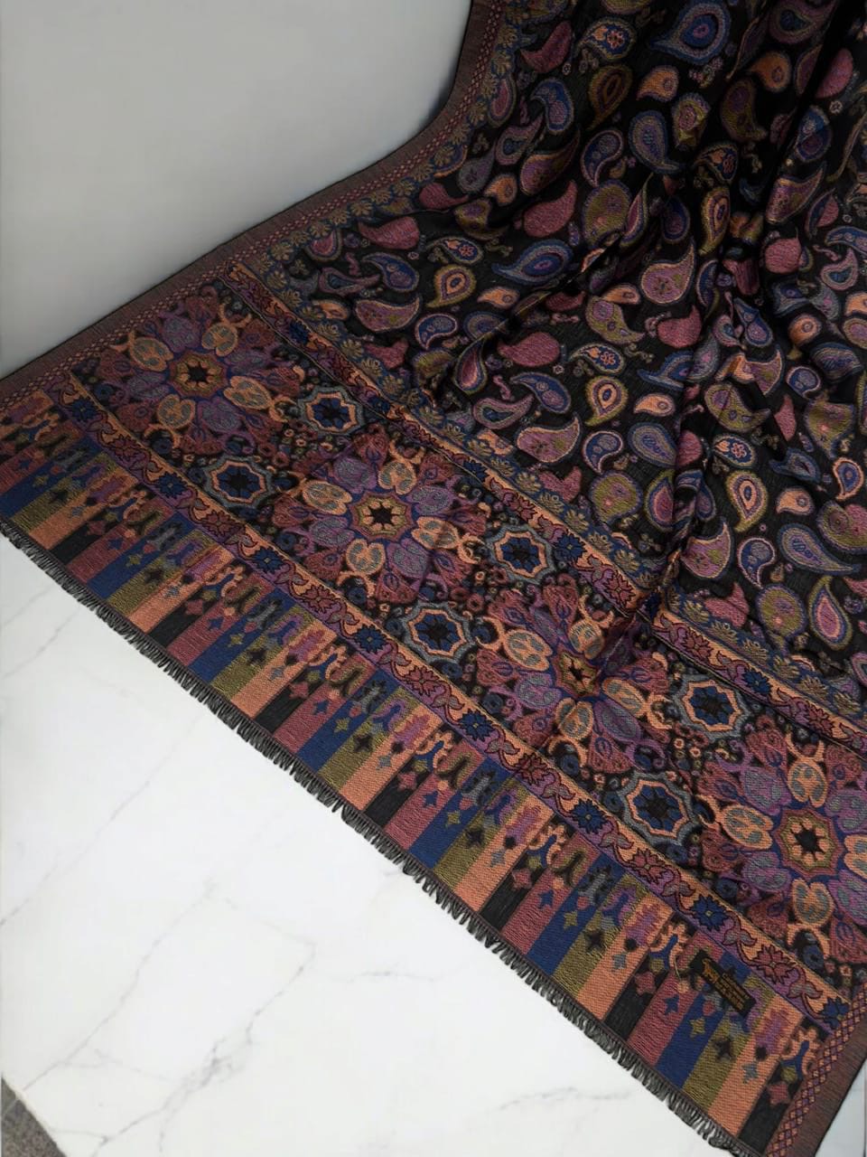 Pashmina Paisley Shawl - Black Coral