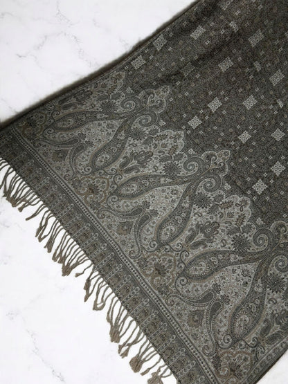 Threadwork Paisley Pashmina Shawl - Matcha Grey White
