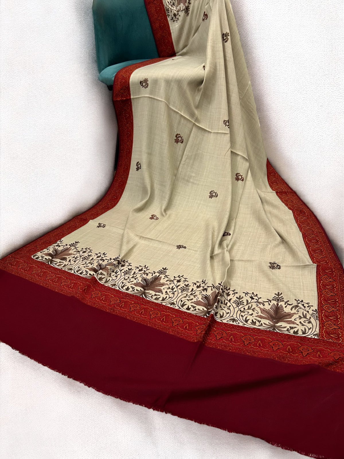 Gul-e-Kashmir – Beige Maroon Embroidered Patchwork Shaw