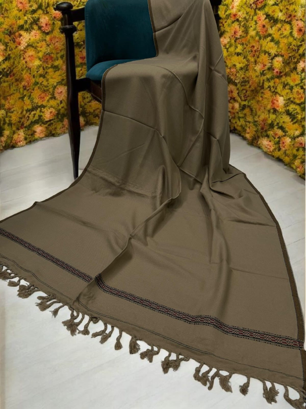 Men’s Winter Shawl - Medium Brown