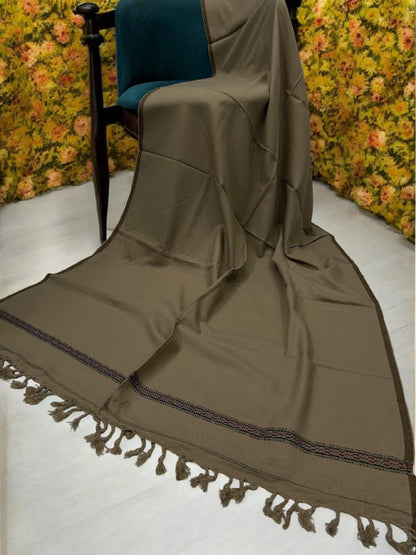 Men’s Winter Shawl - Medium Brown