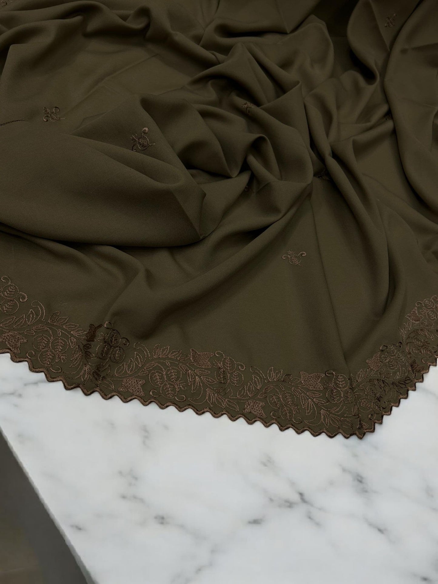 Sepia Peach Cutwork Border Shaal