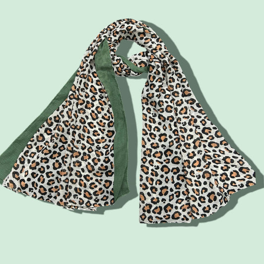 Green White Cheetah Printed Modal Hijab