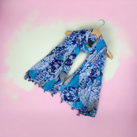 Blue Floral Garden Printed Lawn Hijab