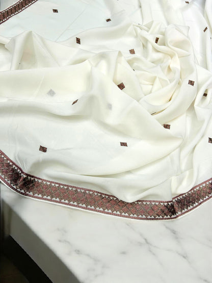 White Dusty Rose Diamond Threadwork Embroidered Shaal
