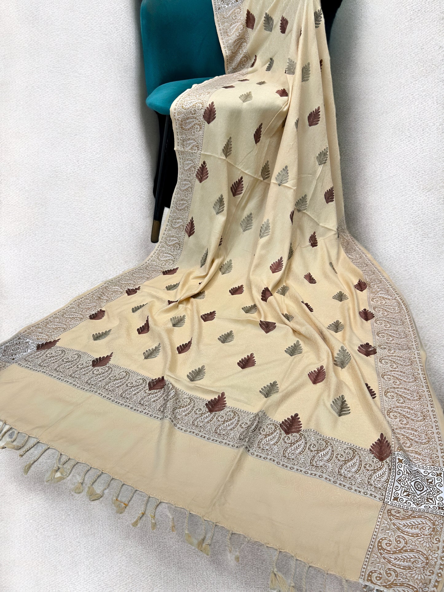 Cream White - Leaflet Kashmiri Border Shawl
