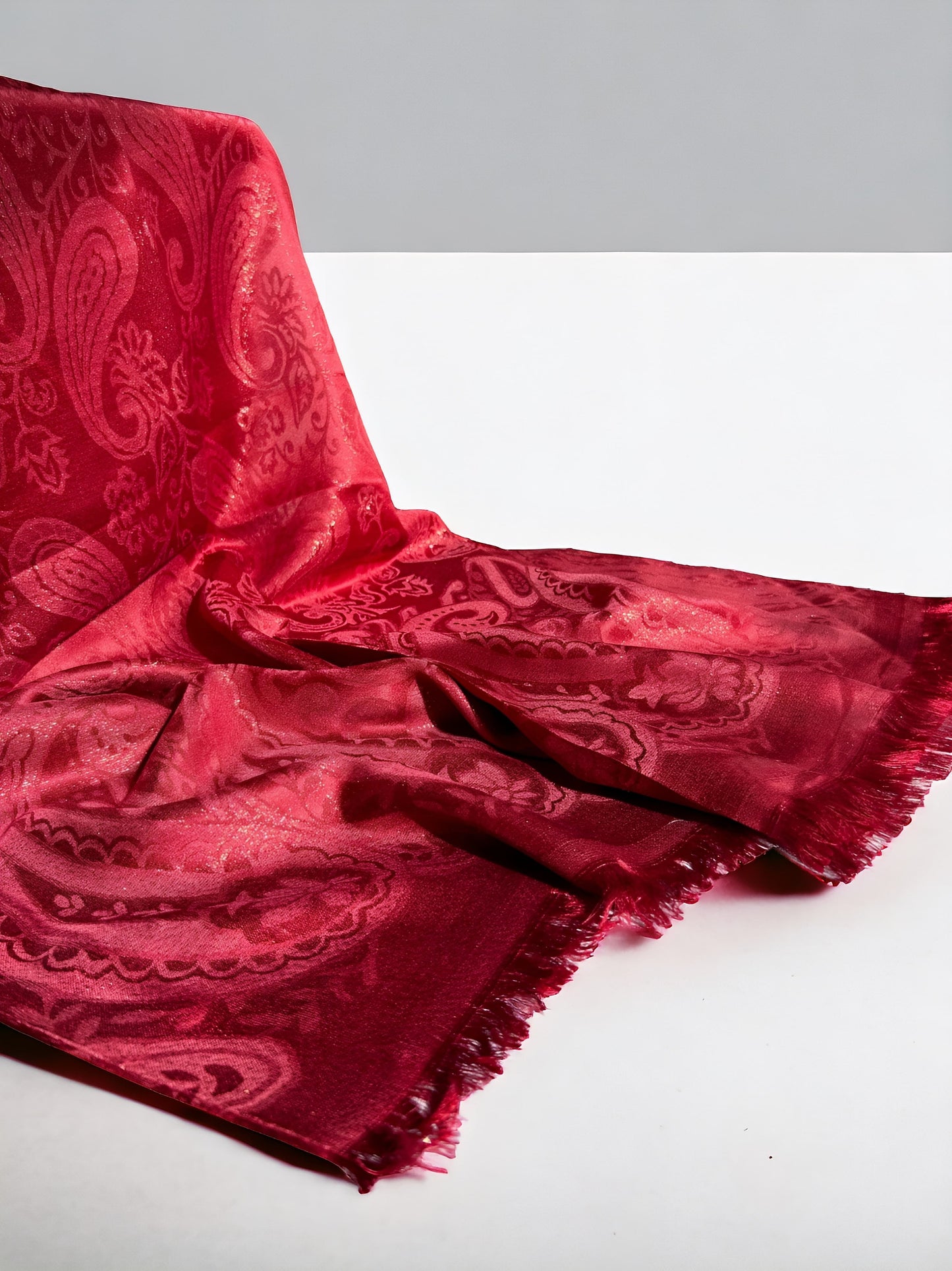 Shimmer silk hijab - Maroon