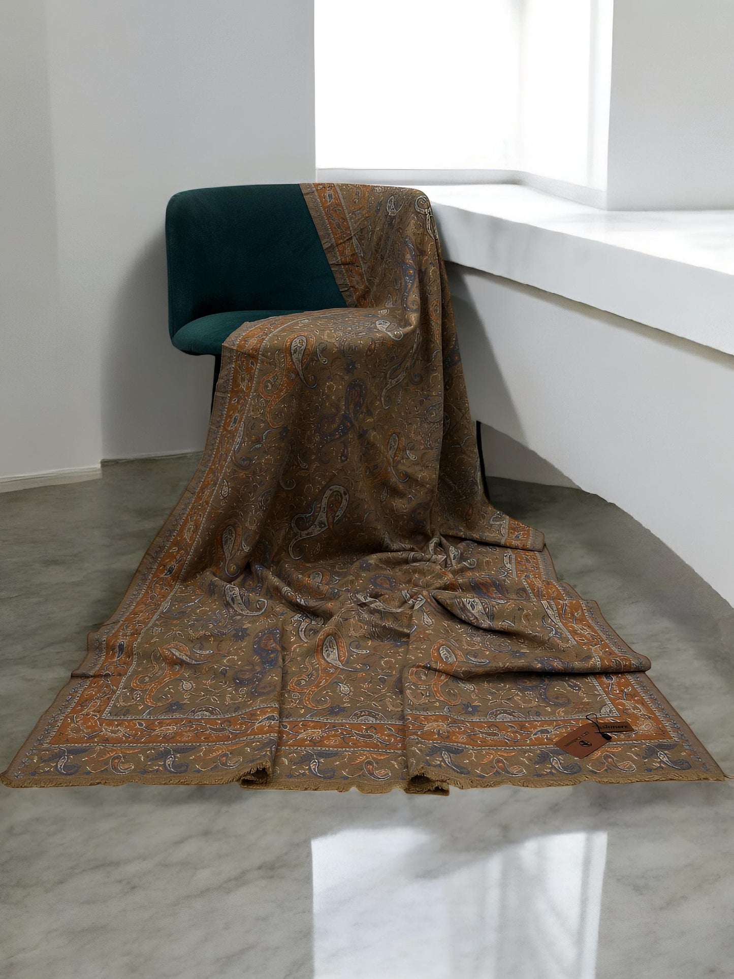 Pashmāra Shawl - Walnut Brown Paisley