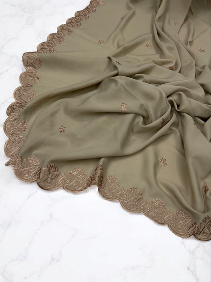 Pecan Peach Round Cutwork Border Shaal