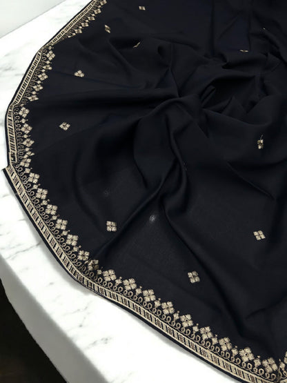 Black White Flowers Threadwork Embroidered Border Shaal