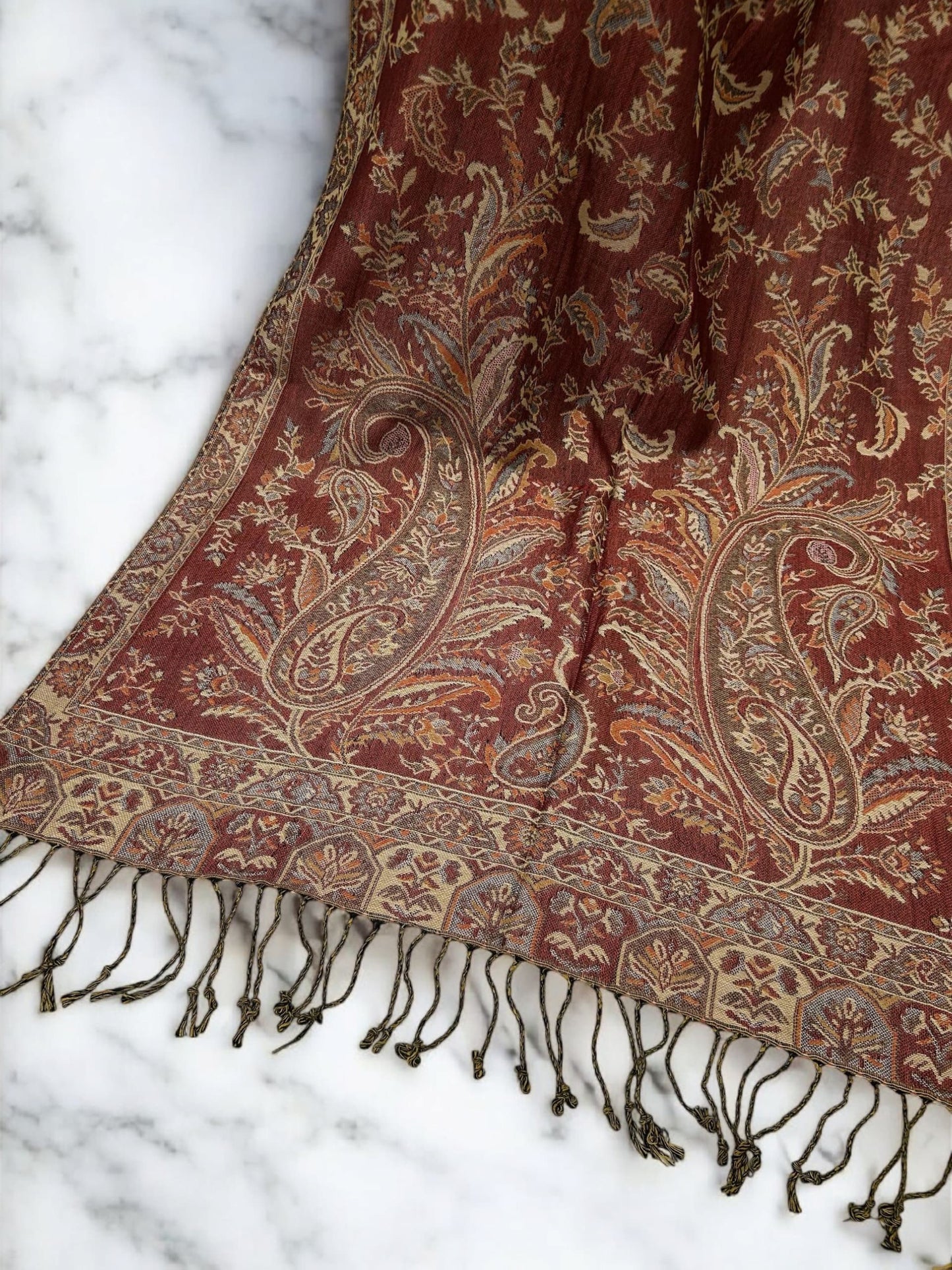 Rust Mauve Curved Paisley Pashmina Hijab