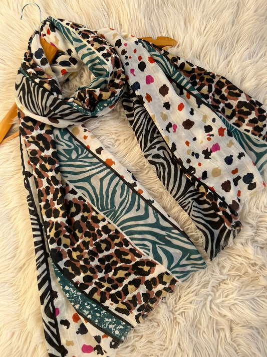 Premium Printed Hijabs - Mixed Cheetah