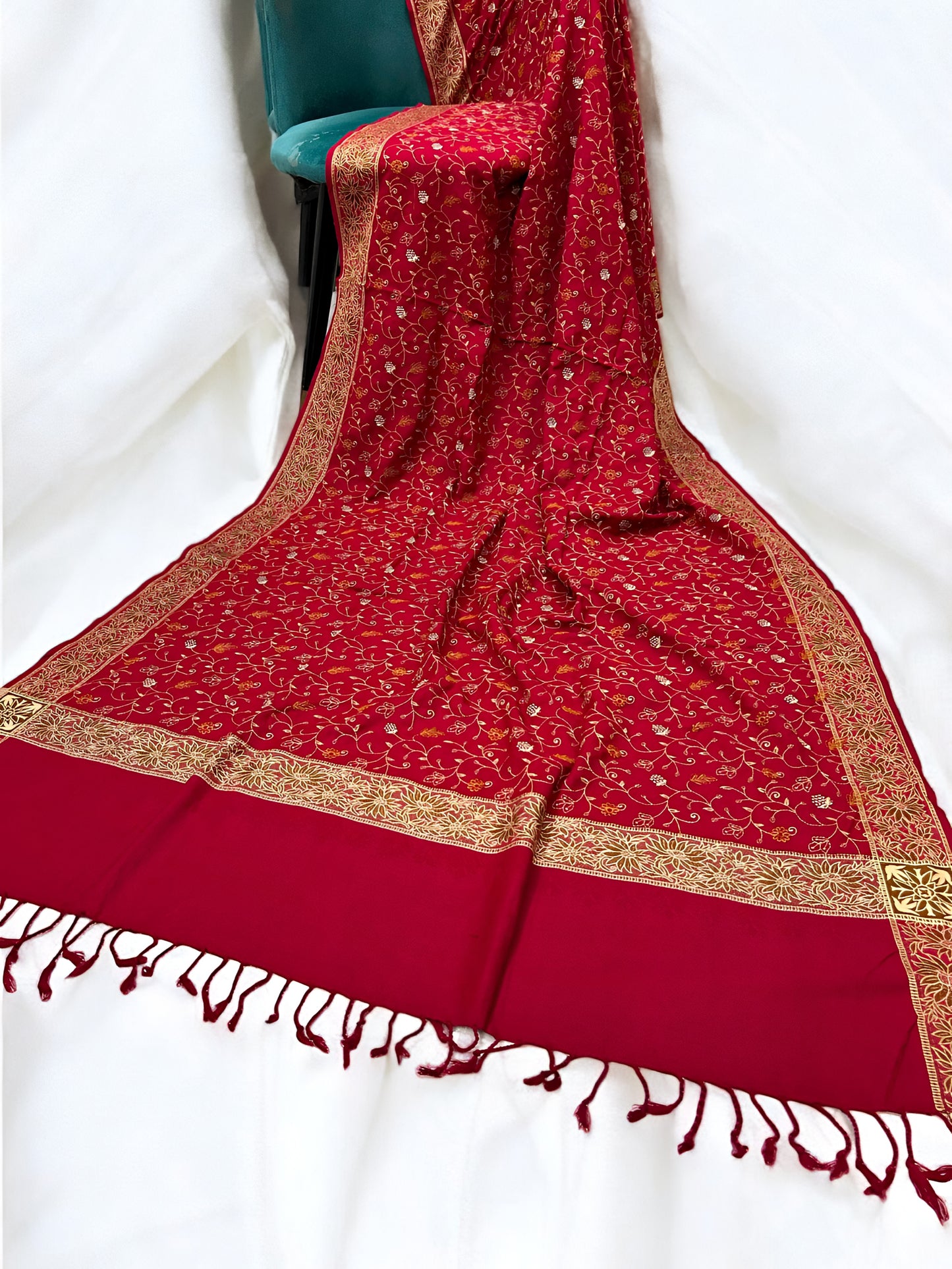 Red - Embroidered Threadwork Kashmiri Shawl