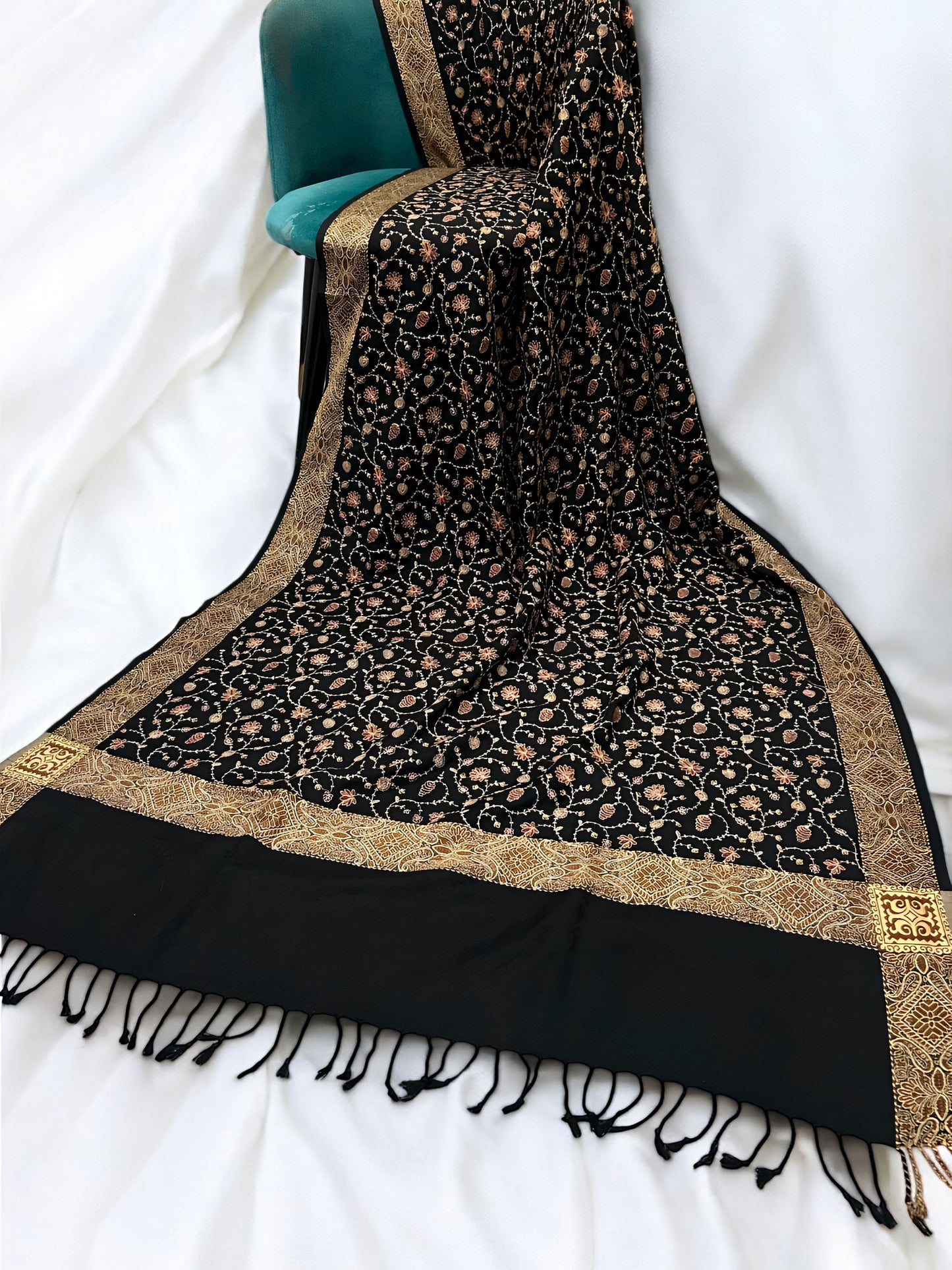 Black Cream - Embroidered Threadwork Kashmiri Shawl